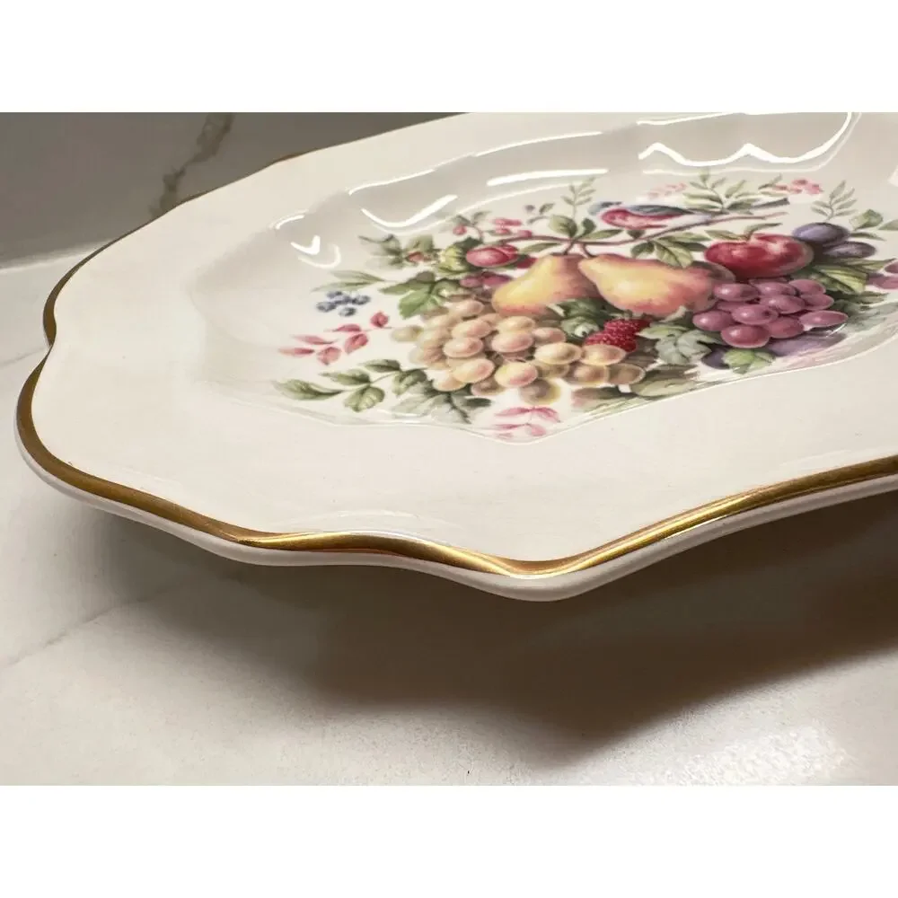 Avon Enoch Wedgwood (Tunstall) Oval Platter Serving Dish 22K Gold Trim 1976